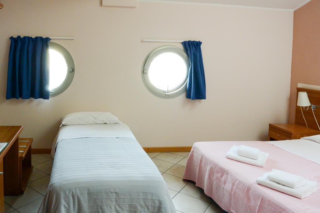 Albergo Meuble Abatjour Mantova Kültér fotó